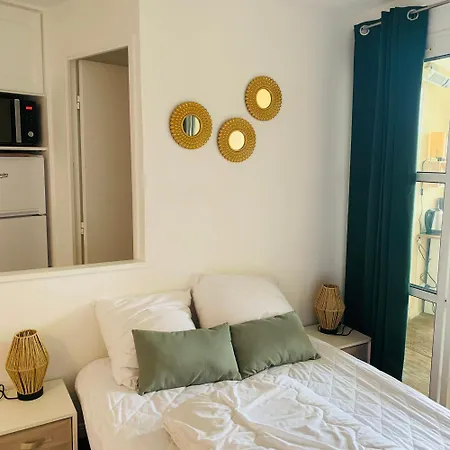 Cap Esterel Le Jardin Cote Mer , Spa Thalgo Climatisation ,Parking ,Parc Aquatique Piscines, Saint-Raphael (Var)