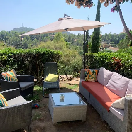 Apartment Cap Esterel Le Jardin Cote Mer , Spa Thalgo Climatisation ,Parking ,Parc Aquatique Piscines, Saint-Raphael (Var)
