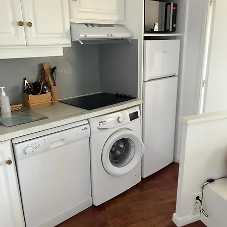 Apartment Cap Esterel Le Jardin Cote Mer , Spa Thalgo Climatisation ,Parking ,Parc Aquatique Piscines, *