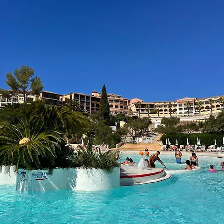Village Cap Estérel Pierre Et Plages -5 Piscines Dont Chauffée Du 04 Avril Au 02 Novembre Appartamento Saint-Raphaël